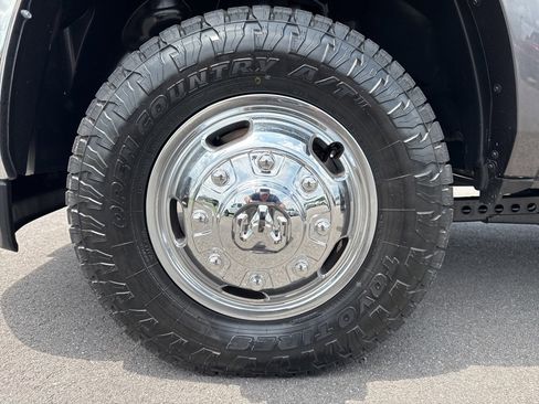 Used 2024 RAM 3500 SLT w/ Quick Order Package 2YG SLT image 16