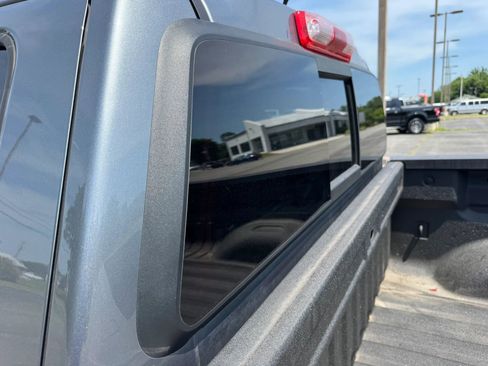 Used 2018 GMC Canyon SLE w/ SLE Convenience Package AWD/4WD image 41