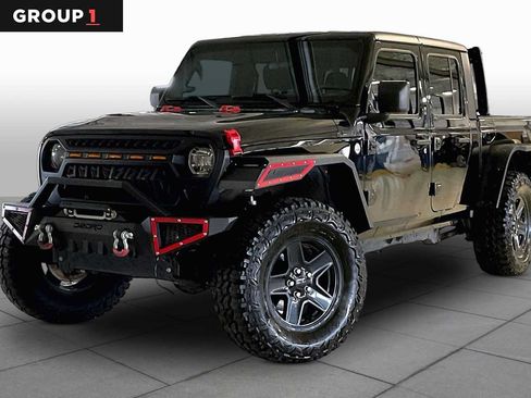 Used 2021 Jeep Gladiator Sport AWD/4WD image 1