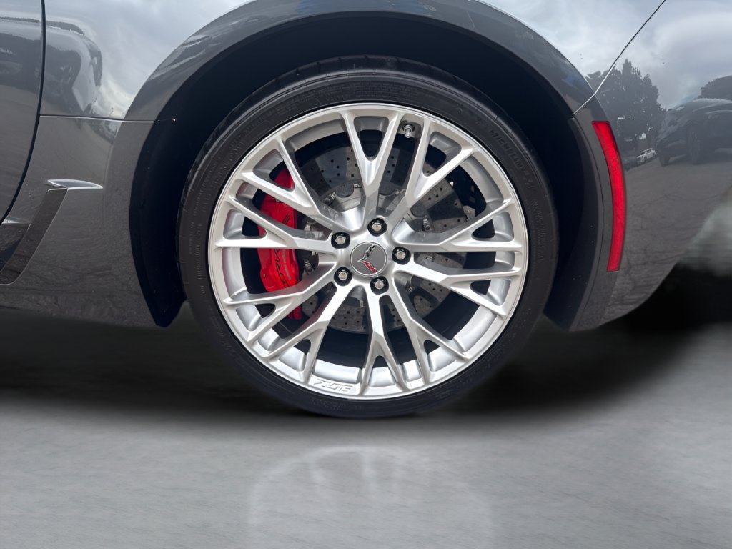 Used 2017 Chevrolet Corvette Z06 RWD image 35