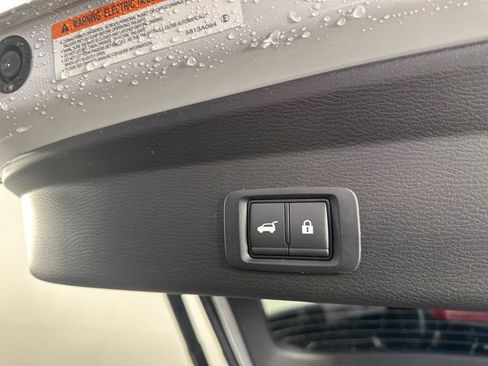 New 2026 Mitsubishi Outlander SE AWD/4WD image 8