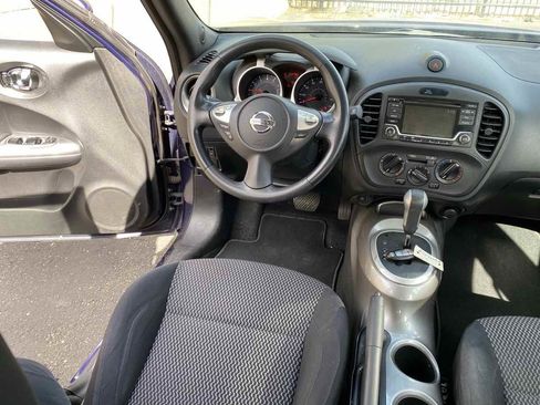 Used 2015 Nissan Juke S FWD image 37