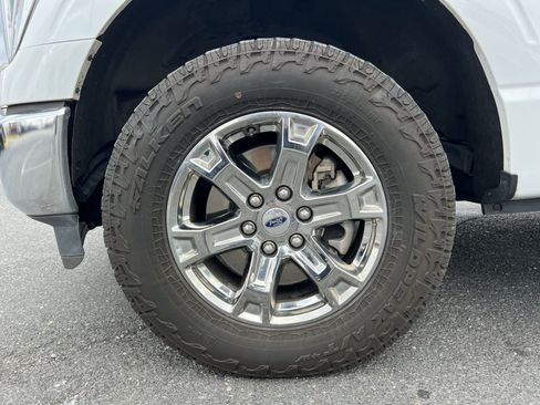 Used 2023 Ford F150 Lariat w/ Trailer Tow Package AWD/4WD image 12