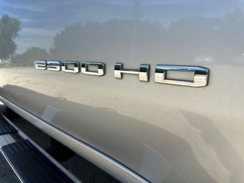 Used 2021 GMC Sierra 2500 SLE w/ SLE Convenience Package AWD/4WD image 42