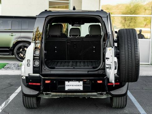 Used 2023 Land Rover Defender 110 X image 22