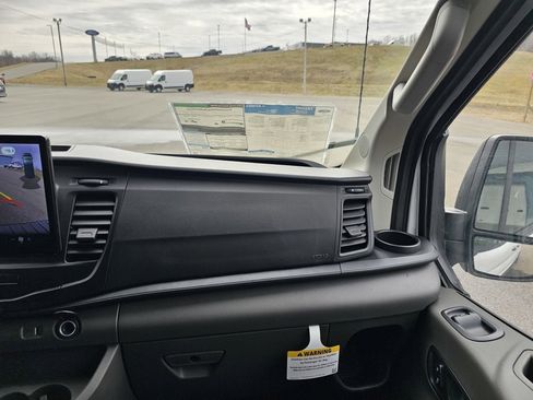 New 2025 Ford Transit 250 Low Roof image 35