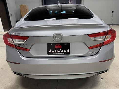 Used 2019 Honda Accord Sport image 6