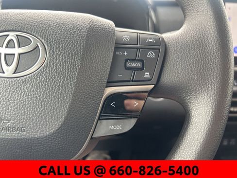 Used 2026 Toyota Camry LE FWD image 13