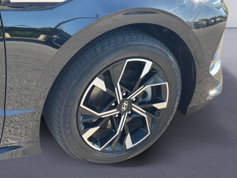 Used 2024 Hyundai Sonata SEL FWD image 9