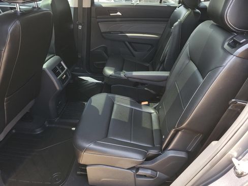 Used 2023 Volkswagen Atlas SE AWD/4WD image 14