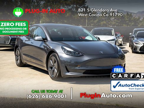 Used 2023 Tesla Model 3 Standard Range RWD image 3