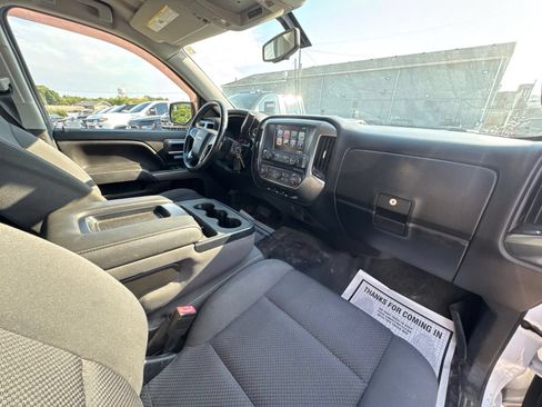 Used 2018 Chevrolet Silverado 1500 LT w/ All Star Edition AWD/4WD image 31