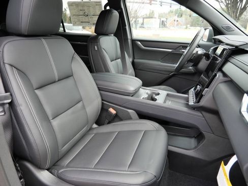 New 2026 GMC Acadia Elevation w/ Black Edition AWD/4WD image 23