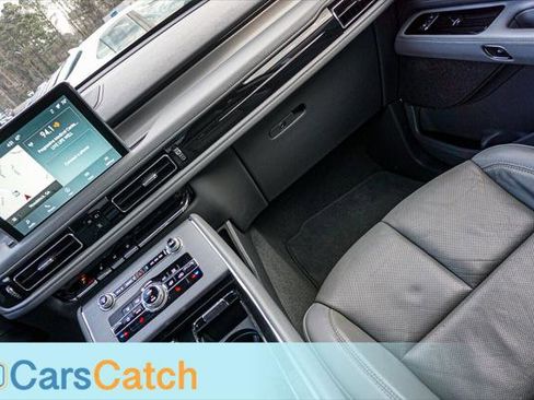 Used 2021 Lincoln Aviator Reserve image 30