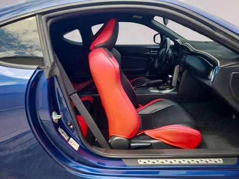 Used 2014 Scion FR-S image 22