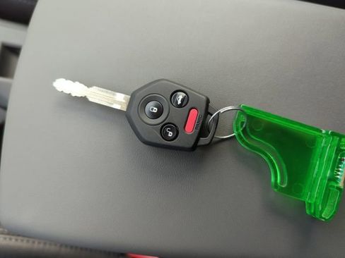 Certified 2025 Subaru Impreza 2.0i image 29