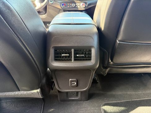 Used 2019 GMC Terrain SLT w/ Preferred Package FWD image 20