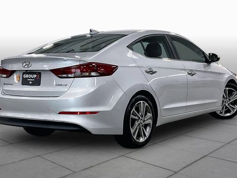 Used 2017 Hyundai Elantra Limited FWD image 13