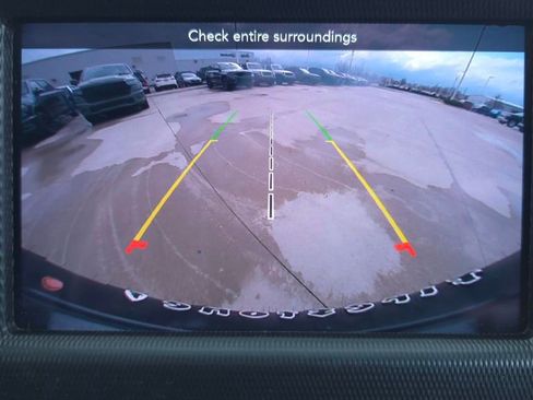 Used 2022 Jeep Wrangler Unlimited Sport image 32