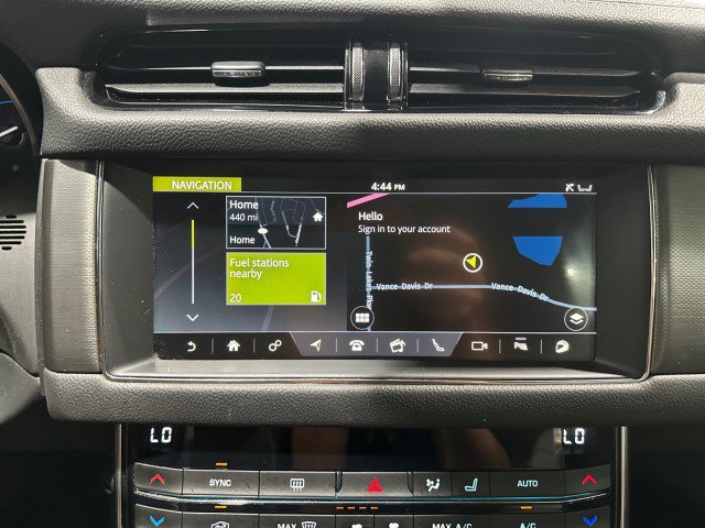 Used 2019 Jaguar XF S AWD/4WD image 98