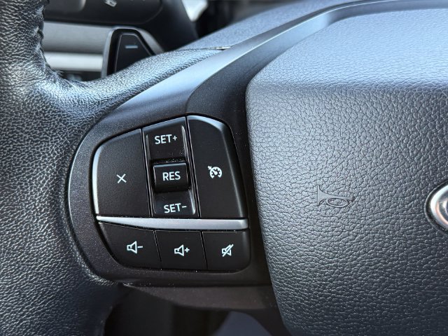 Used 2020 Ford Explorer XLT w/ Equipment Group 202A AWD/4WD image 21