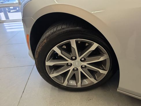 Used 2016 Cadillac CTS Luxury RWD image 35