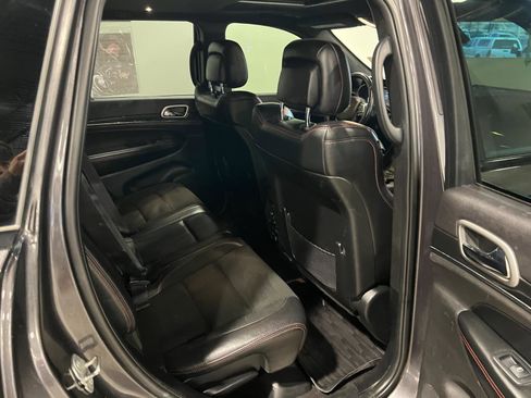 Used 2018 Jeep Grand Cherokee Trailhawk image 36