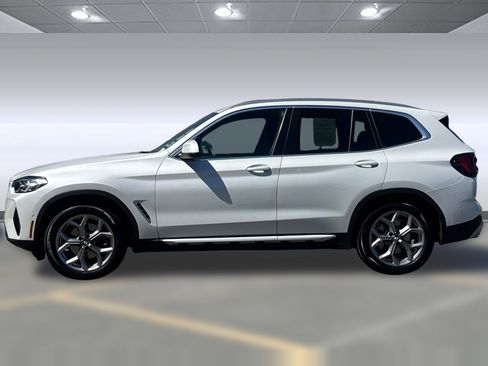 Used 2023 BMW X3 xDrive30i w/ Premium Package AWD/4WD image 2