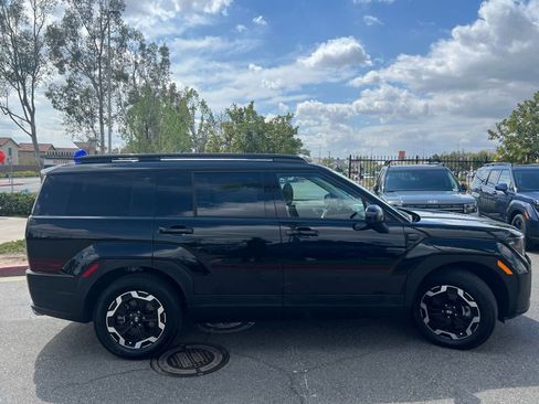 Used 2025 Hyundai Santa Fe SEL image 8