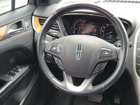 Used 2017 Lincoln MKC Reserve w/ Lincoln MKC Climate Package AWD/4WD image 23