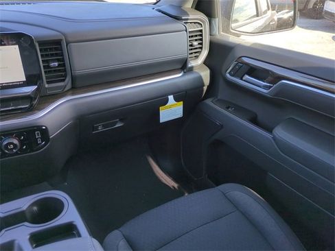 New 2026 Chevrolet Silverado 1500 LT image 17