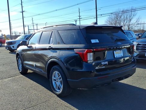 New 2026 Ford Explorer Active AWD/4WD image 3