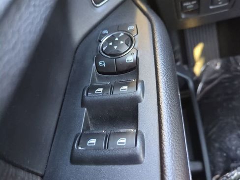 Used 2018 Ford Expedition Max Limited image 25