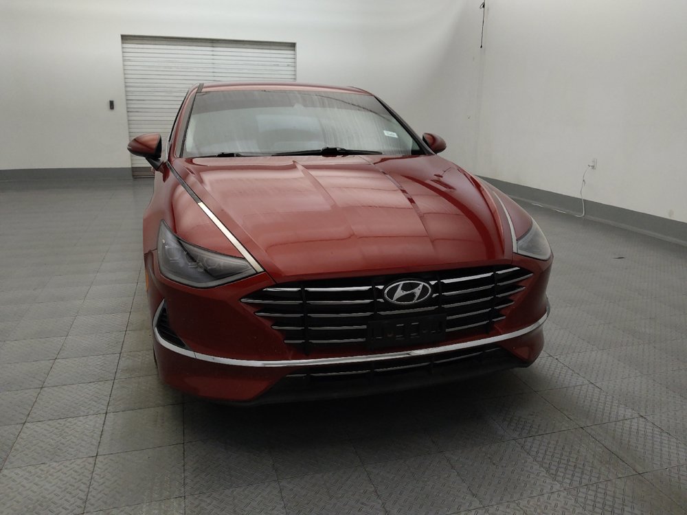 Used 2023 Hyundai Sonata SE w/ Preferred Accessory Package FWD image 14
