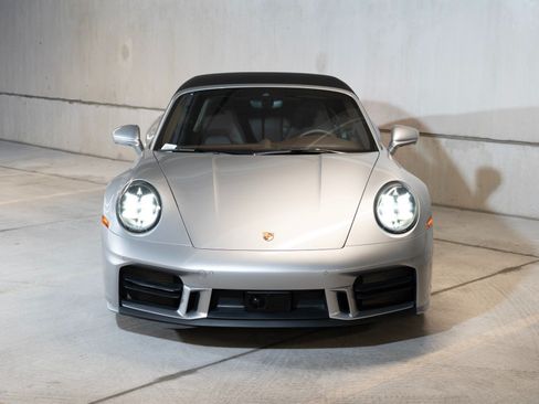 Certified 2026 Porsche 911 Carrera S RWD image 6