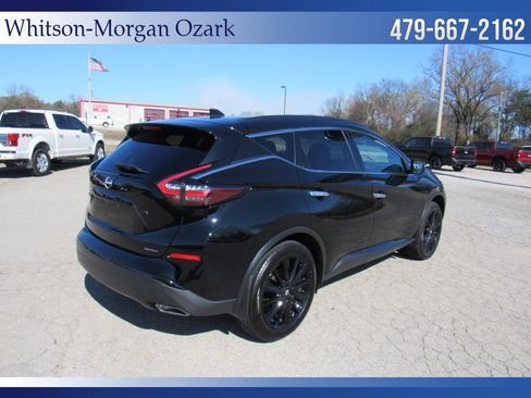 Used 2024 Nissan Murano SV w/ SV Midnight Edition Package image 12
