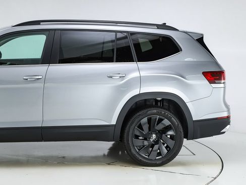 New 2026 Volkswagen Atlas SE FWD image 4