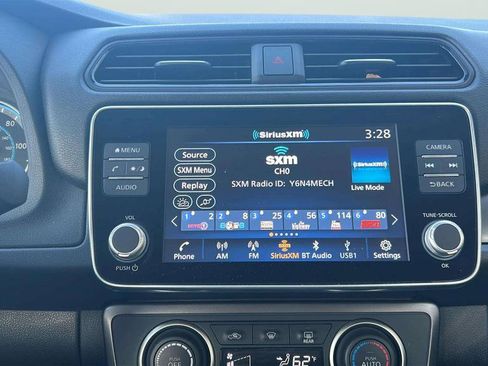 Used 2024 Nissan Leaf S FWD image 12