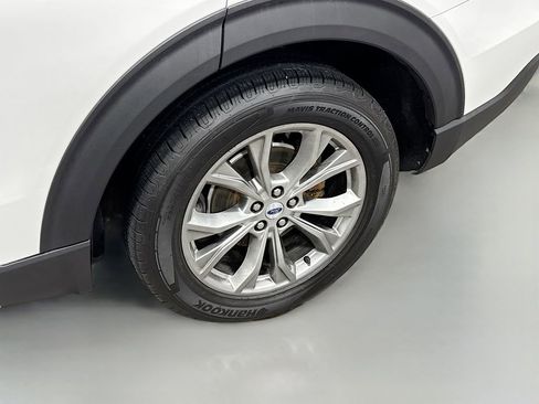Certified 2020 Ford Explorer Limited AWD/4WD image 24