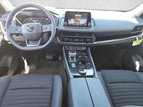 New 2026 Nissan Rogue SV image 12