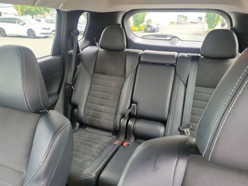 Used 2024 Mitsubishi Outlander SE AWD/4WD image 4