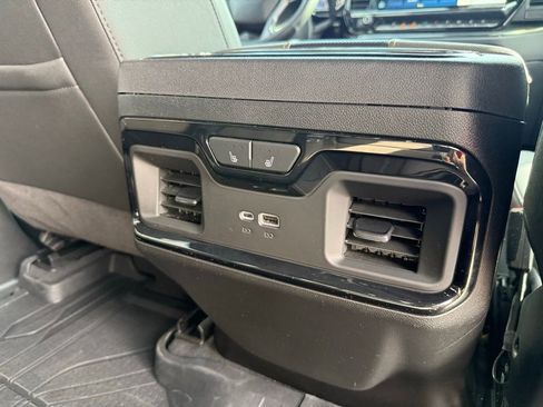 Certified 2024 Chevrolet Silverado 2500 ZR2 w/ Technology Package image 21