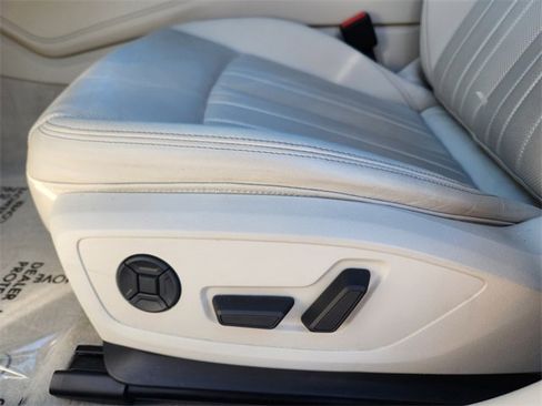 Used 2019 Audi A6 3.0T Premium Plus w/ Premium Plus Package image 9