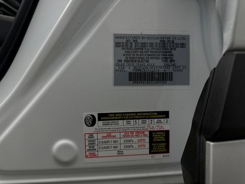 Used 2025 Nissan Kicks SV image 13