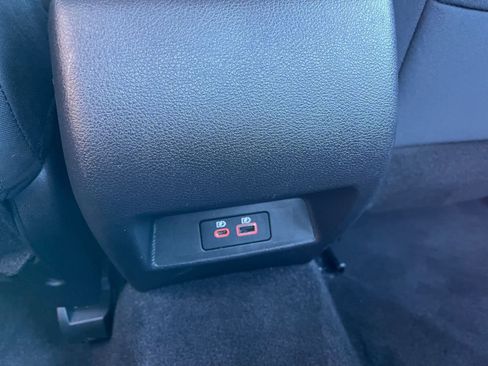 Used 2025 Nissan Altima 2.5 SV FWD image 23