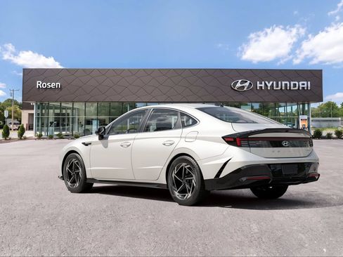 New 2026 Hyundai Sonata SEL AWD/4WD image 13