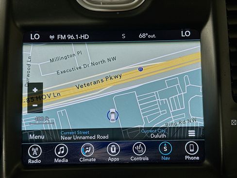 Used 2017 Chrysler 300 Limited w/ Driver Convenience Group image 21