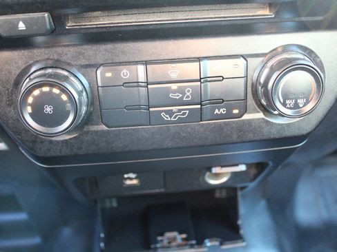 Used 2017 Ford F150 XLT w/ Trailer Tow Package AWD/4WD image 22