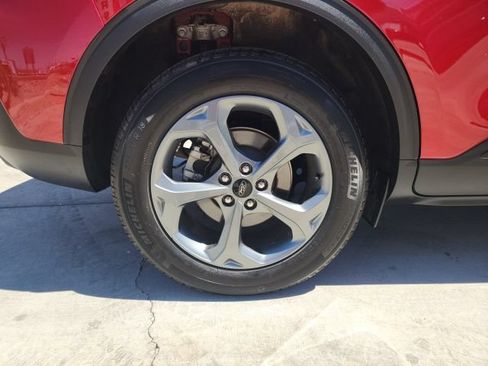 Used 2025 Ford Escape ST-Line AWD/4WD image 12