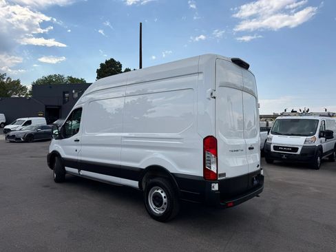 Used 2023 Ford Transit 250 148 High Roof RWD image 4